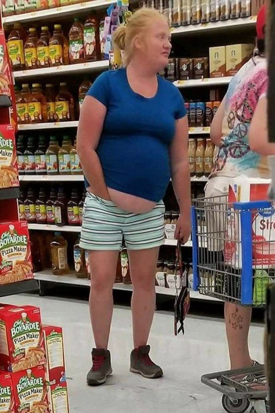 37 Funny People Of Walmart Slideshow On Topixoffbeat Simpson Wheir1970