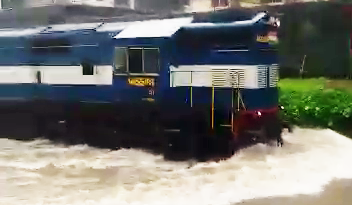 Funny Video Indian Train Is Running In Water